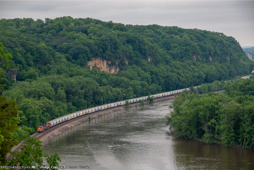 BNSF 8480